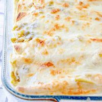 White Chicken Enchiladas ( Video)