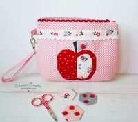 This little project by Charise @charisecreates is the apple of our eye! 🍎

The Apple Wristlet is made with the adorable florals, dots, text, and apple prints of Dani Mogstad's Vintage Charm collection! Visit our blog for Charise's complete list of fabric details and a link to her Apple Wristlet pattern!