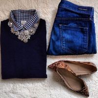 I like this outfit.. Going to try and replicate. Statement necklace, sweater, cheetah print flats