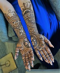 8 Indian Mehndi Designs for Hands That Will Make You Look Your Bridal Best!