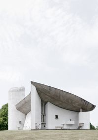 YinjiSpace - Le Corbusier x La Chapelle de Ronchamp