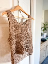 Simple Crochet Tank Top Pattern | DIY Crochet Top