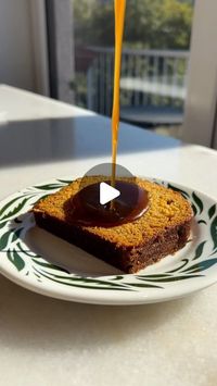 Justine Doiron on Instagram: "#ad my second recipe with @libbyspumpkin - my favorite quality pumpkin! This time it’s my classic Brown Butter Sage Pumpkin Bread, which we call Brown Butter Pumpkin Pie Bread in Libby’s honor! Serve it with some pumpkin-spiced burnt caramel and fall -la-la-la-la in love! #libbyspumpkin"