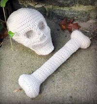 Halloween Skulls: Crochet Pattern Roundup! - AmVaBe Crochet