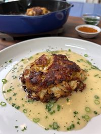 Crabcakes with Lemon Butter Sauce