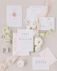 May we all take a moment for all of this simple yet elegant stationery😌 . . 🗓️ - @soireeiowa 📷 - @jenweinman 💌 - @allegraiowacity . . #iowawedding #iowa #iowaphotographer #wedding #iowabride #iowaweddingphotographer #iowalife #midwestwedding #weddinginspo #engaged #bride #iowagirl #bridetobe #iowagrams #engaged #iowaweddings #soireeiowa #weddingplanner #weddingplanning #weddingstylist #iowaweddingplanner #iowarealweddings #wediowa #communityovercompetition