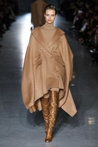 Max Mara Fall 2019 Ready-to-Wear Collection - Vogue