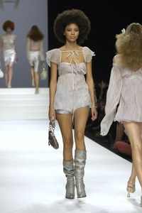 Aigner at Milan Fashion Week Spring 2007 - Runway Photos