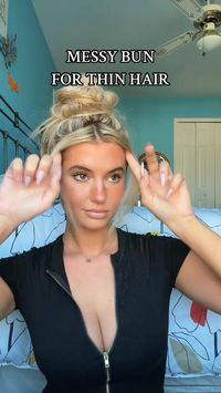 Messy bun hairstyle tutorial for thin 💋 Video credits: egan_a_james