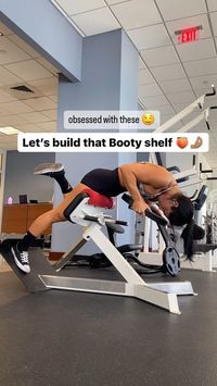 ANITA HERBERT IFBB PRO 🇭🇺 🇺🇸 on Instagram: "🫡 upper glute growth after doing single leg hyperextensions 📈 I’m telling you girls, if you want a round booty do NOT skip these🤌🏽 You already know I’m obsessed with glute focused hypertensions, but what’s even better is doing them single legged 😏 holy smokes, my glutes were officially BAKED after this drop set 🥵 Try this on your next glute day as a finisher 🔥 1️⃣Weighted -10 2️⃣Bodyweight 1&1/4 reps -10 3️⃣Bodyweight normal reps -AMRAP I li