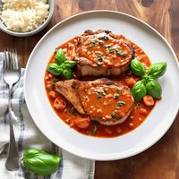 Pork Chops In Red Sauce - MarketGrow.com