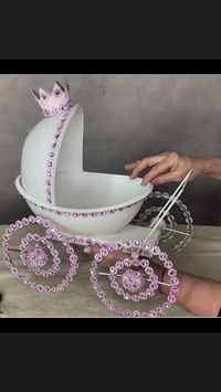 Baby Carriage Decor #viral #reels #reel #fyp #foryou #foryoupage #fyp #diy #viralreels #reelsvideo #trendingreels #reelsinstagram #handmade #How #trend #trending | Sandra Giraldo En Casa | Ava Max · Kings & Queens