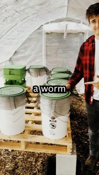 Harness the power of nature's recyclers with an infinite worm farm! 🐛🌿 Discover the magic of vermicomposting and create nutrient-rich soil while reducing waste. #WormFarm #Vermicomposting #GardenCompost #SustainableGardening #OrganicFertilizer