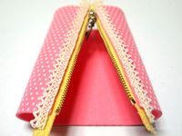 How to Sew Triangle Pouch Tutorial. Photo Sewing Tutorial.