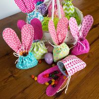 .: "Bunny Ears" Jelly Bean Drawstring Bags - Easter Gift bags