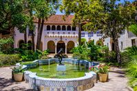 McNay Art Museum, San Antonio, Texas - www.lauraenroute.com