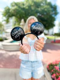 i LOVE my graduation ears i got in Disneyland, they make the perfect gift and memory!!! have you ever gotten ears personalized in one of the Disney parks? COMMENT WITH ANY QUESTIONS!!! #disneyworld #disneyland #graduation #disneygrad #disneygraduation #seniorphotos #summerbucketlist #summer #college