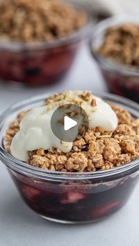 Catherine Perez on Instagram: "🍓 A high protein breakfast crumble that packs in 21 grams of protein per serving and a perfect option if you are not a fan of oatmeal. This takes a classic crumble and replaces the flour with protein powder (but feel free to use regular flour if desired). This makes two individual portioned crumbles for breakfast, but feel free to divide them in 3 for fun snacks. 😌 Berry Filling 10 oz bag frozen mixed berries 2 tbsp fruit jam (I used no sugar added strawberry preserves, but feel free to omit if desired) 1 tsp cornstarch Crumble Topping 1/2 cup gluten-free rolled oats 1 scoop (30 g) protein powder or 1/4 cup all-purpose flour or spelt (spoon and level) 2 tbsp pecans, finely minced 3 tbsp natural peanut butter 3 tbsp unsweetened plant-based milk or plain yogu