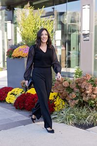 Talbots makes it easy to look good this holiday season, and fashion expert Jo-Lynne Shane is sharing some of her favorite pieces in this post filled with fashion tips and tricks for women over 40.