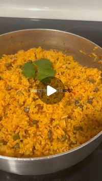 MICHELLE ❣️ on Instagram: "Arroz Con Gandules 🤤🫘 

When I first learned how to cook, rice was one of the things I always struggled with! Especially rice with gandules! But once I mastered it, comes out delicious every time 👏🏻

Ingredients:
- 1 can of gandules (green pigeon peas)
- 2 1/2 cups of jasmine rice
- 3 cups of water
- fresh sofrito
- yellow onion 
- green pepper
- red pepper
- Dominican oregano 
- adobo
- sazon
- garlic powder
- olives
- 1/2 tbsp sea salt
- avocado oil or canola oil 

(How to make Dominican rice, how to make rice and peas, how to make rice with gandules, rice with gandules recipe, Dominican rice with gandules recipe, Dominican recipes)
-
-
-
#arrozcongandules #arrozdominicano #arroz #morodegandules #morodearroz #dominicanfood #dominicancooking #dominicanrepubl