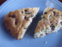 Bisquick Chocolate Chip Scones – Alex and Mom Cooking