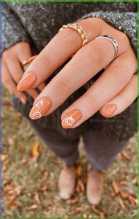 57. White Outline Pumpkin Nails As the leaves begin to paint the world in warm hues of red, orange, and gold, it's time to transition your nail art to embrace the enchanting season of fall.