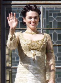 "Merlin" (Behind The Cameras) Katie McGrath (Morgana)