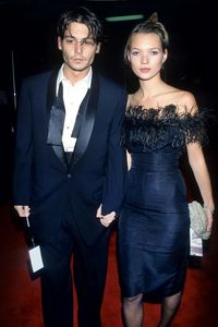 Kate Moss’ Best Outfits, Looks, and Fashion Choices