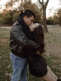 Fall Lovers, Candid Couple Photos, Couples Posing, Editorial Couples Photos, Fall Photoshoot, Fall Outfit Inspo, Unique Posing, heartfelt photography, dreamy couples photoshoot, edgy film aesthetic, moody couples aesthetic, fall aesthetic, warm photoshoot, oklahoma photographer