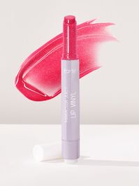 *based on YTD global sales as of 1/17/24Our glossiest, shiniest, juiciest formula drenches lips in a slick, wet-look finish for record-breaking wet lips!