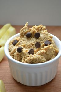 I wonder if this would be any good..? PB/Chocolate Chip cookie dough dip! Made with chickpeas and natural peanut butter. (Like peanut butter hummus).