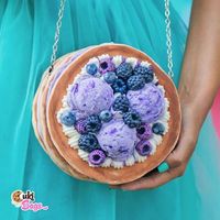 "Nope, still not real! It's just a Pancake Purse, decorated with delicious ice cream and whipped cream, with \"fresh\" fruit on top. All Blackberries and Blueberries are handmade, for a super realistic look. WORLDWIDE DELIVERY Dimensions / sizes: Ø: 15 cm (6 inch) h: 11 cm (4.3 inch) - This statement purse will turn some the heads, you will rock any event you attend and you will make a sensational impression; - You can wear it in different ways, as a shoulder bag / cross body bag or a purse / cl