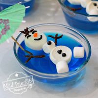 Make this cute Olaf floating in a pool of blue jello for your next Frozen Themed Birthday Party. It's so easy to make and adorable. Kids will love it. www.kidfriendlythingstodo.com #olaf #frozen #treat #birthday #fun #easy #jello