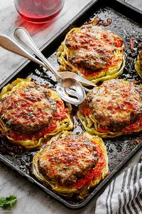 Oven-Baked Cabbage Burgers - #cabbage #burger #recipe #eatwell101 - This roasted cabbage burger recipe is sure to bring a whole new flavor to your dinner table! The burgers are easy to make and sure to be a hit with the whole family! - #recipe by #eatwell101®