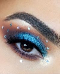 colorful eyeshadow looks, eyeshadow look, makeup look, smokey makeup look, eye makeup look, make up trends #eyemakeup #makeuplook eye makeup looks 2021, eyeshadow looks brown, eyeshadow looks colorful, eyeshadow looks, eyeshadow Looks for hooded eyes, yeshadow Looks for dark brown eyes