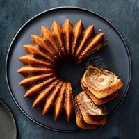 Marble Spice Bundt Cake