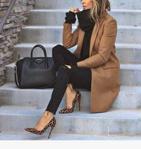 Classical Work Outfit #work #workoutfit #outfit #outfitideas #stylish #trendy #fashion #womanfashion #blackpants #trousers #highheels #shoes #womanshoes #trenchcoat #stradivarious #hotiç #koton #accesorize #blackbag #allblack #blackoutfit #slimfit #chiffon #blackshirt #chiffonshirt #handbag #blackhandbag