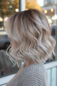 24 Long Choppy Bob Hairstyles for Blondes and Brunettes. Discover chic and edgy bob hairstyles perfect for both blondes and brunettes! 💇‍♀️✨ #ChoppyBob #HairInspiration