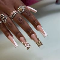 @nailsby.tamia on insta