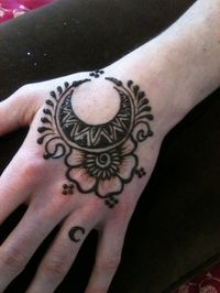 good henna idea