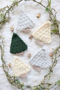 Flat Christmas Tree Crochet Pattern {FREE and EASY!} - A BOX OF TWINE