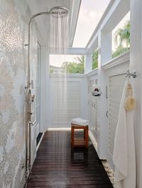 15 Stunning Outdoor Shower Ideas to Borrow for Your Own Backyard