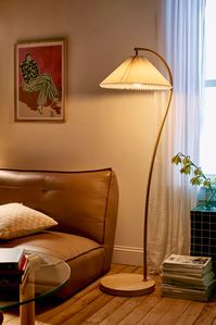 Sanna Floor Lamp | Urban Outfitters