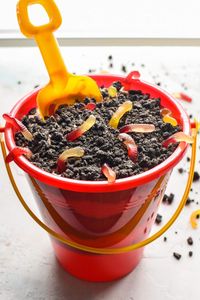 Dirt Pudding (Oreo Dirt Dessert Recipe) | NeighborFood