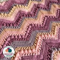 How To Crochet Hugs & Kisses Baby Blanket + Tutorial | The Crochet Crowd