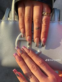 chrome and star nails