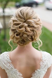 110+ Bridal Hair Updo Looks We LOVE! | Matched Hearts