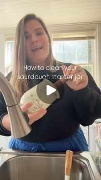 Emily Lewis on Instagram: "I saw someone say “I just turn on the water to the hottest it goes and leave it running while I dump my starter down the drain”.... you don’t need to do what I say, but if you’re in the mood to take advice, I suggest never doing that again #sourdoughstarter #tutorial"