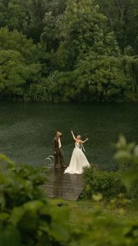 Pride and prejudice inspired bridals 📜🌳🕯️🌧️ Location @windrifthall Dress rented from @taylarmadedresses @itschloethiessen & @moses.thiessen