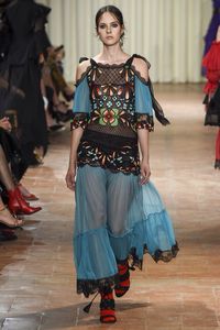 Alberta Ferretti - Spring 2017 Ready-to-Wear